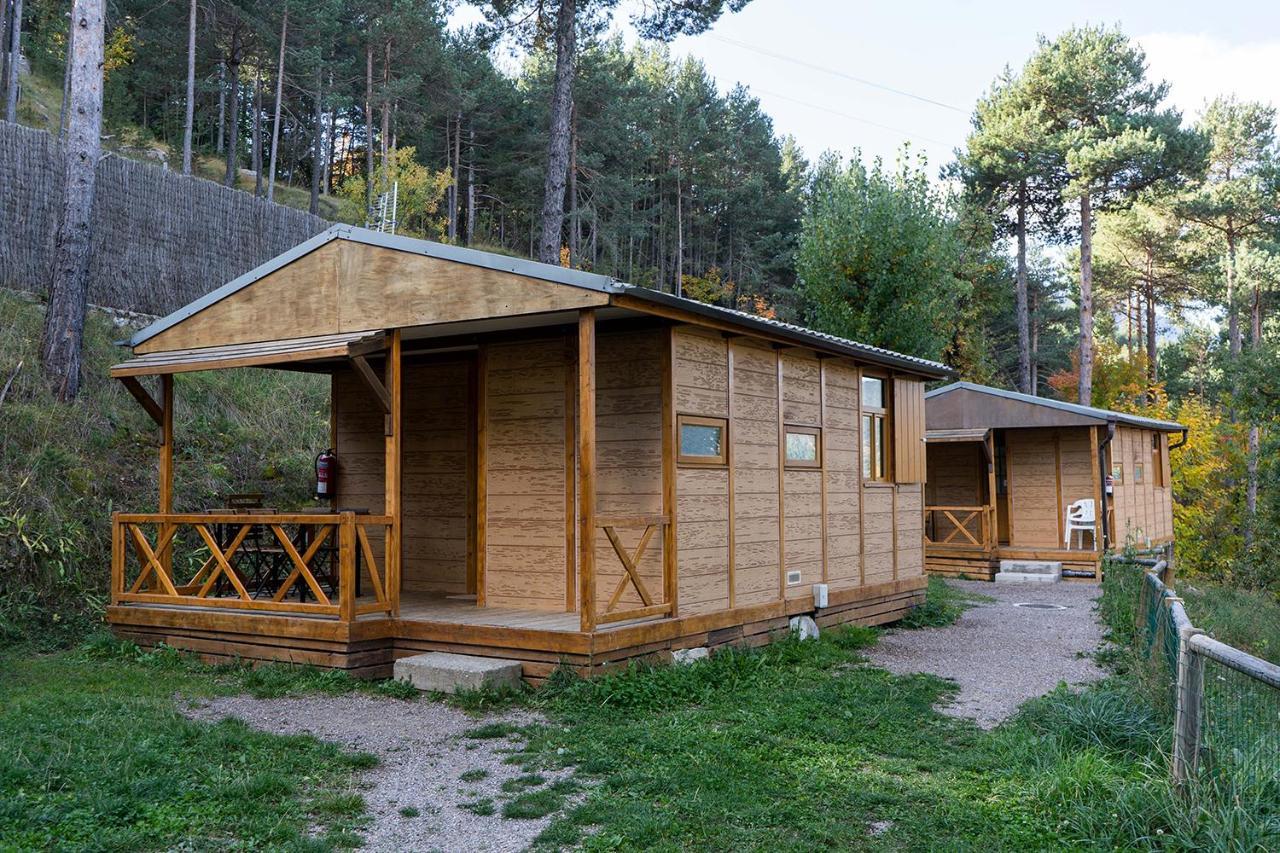 Bungalows Del Camping Pedraforca Салдас Екстер'єр фото