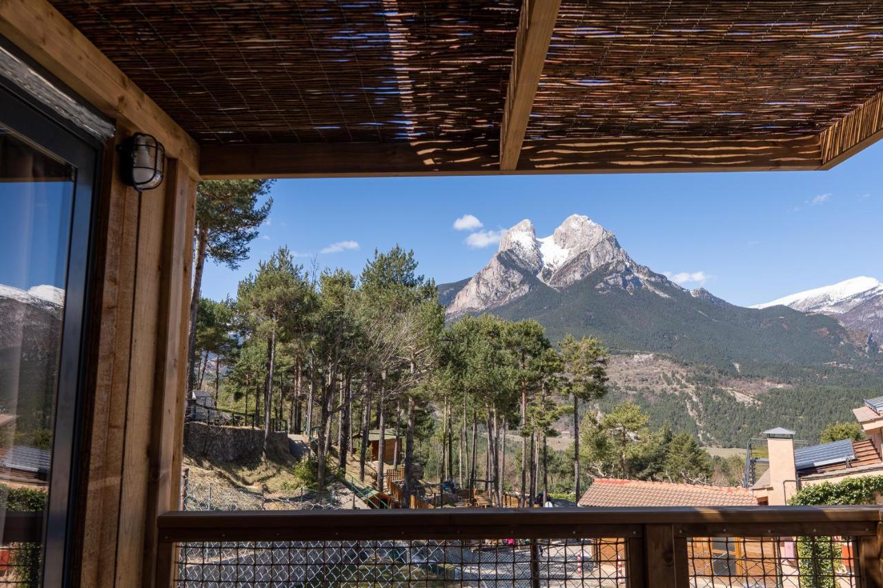 Bungalows Del Camping Pedraforca Салдас Екстер'єр фото