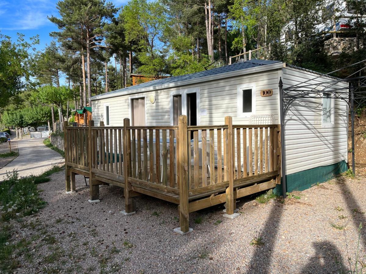 Bungalows Del Camping Pedraforca Салдас Екстер'єр фото