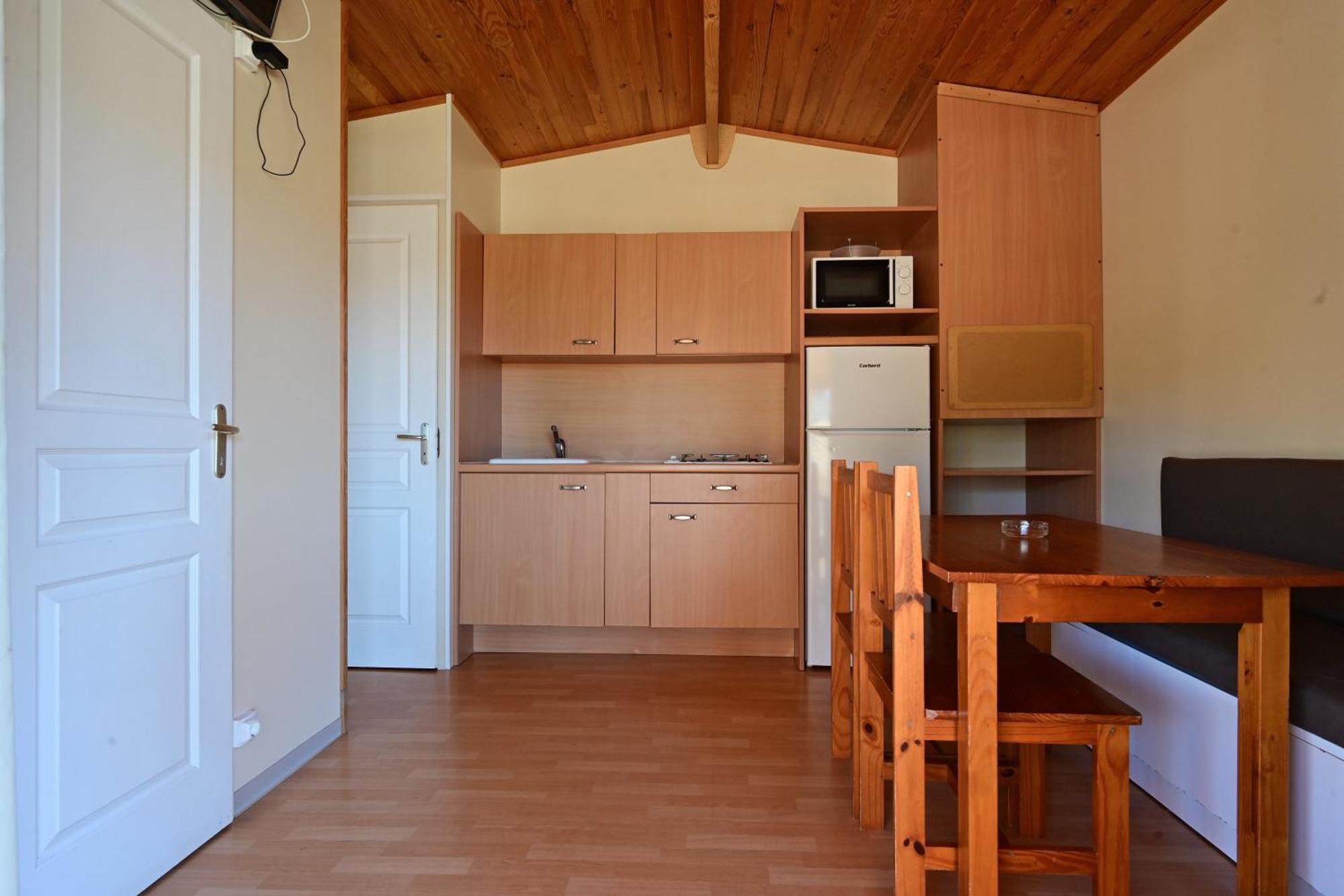 Bungalows Del Camping Pedraforca Салдас Номер фото